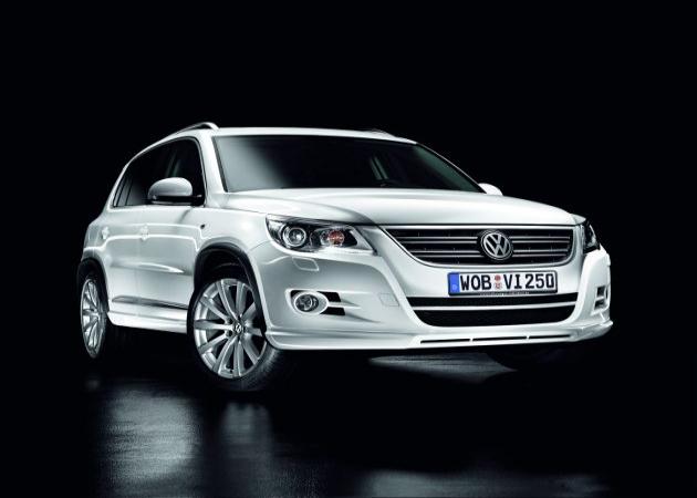 VW Tiguan R-Line:
DB2008AU01413